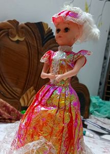 Beautiful Barbie doll!