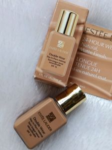 Estee Lauder Foundation 💕♥️