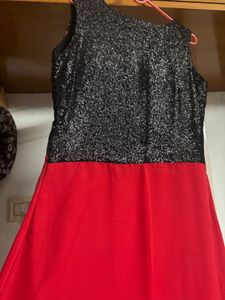 “Athena” Black Sequence Party Gown