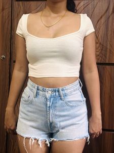 H&amp;M Top With Tag