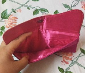 2 Wallets