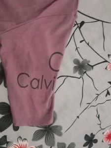 Calvin Klein Long Sleeve Tee