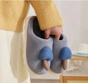 Unisex winter flip flop Cozy Plush Slippers