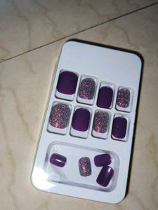 Purple Nails 💅 Wid Glitter