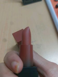 Swiss Beauty Lipstick