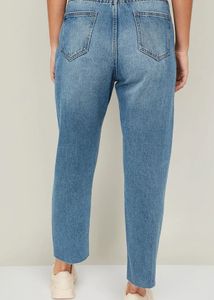 Relaxed Fit Blue Jeans
