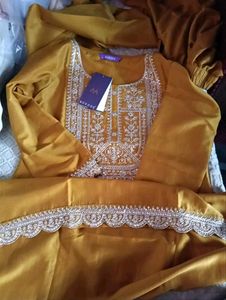 Beautiful Kurta Pent Set For Women