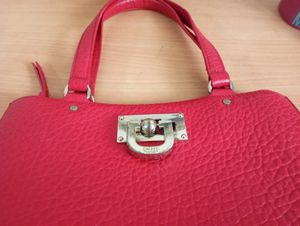 Authentic DKNY Stylish Bag