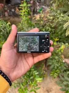 Nikon Coolpix 10x zoom Digital Camera