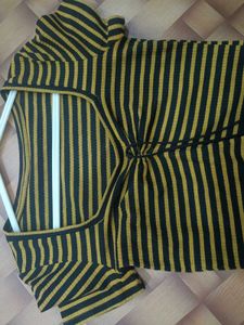 Striped Black &amp; Gold Top