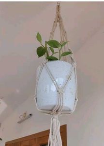 White Plant Pots (Set of 4)