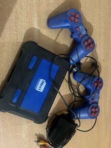 Gaming Cansole