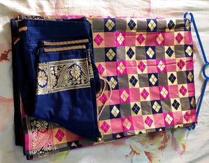 Magenta &amp; Navy Blue Silk Saree With Blouse