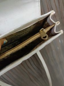 Sling bag