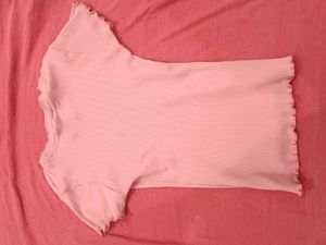 Pink Ribbed Lettuce Edge Top