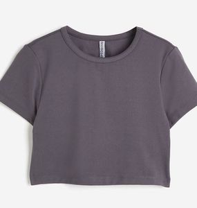 H&amp;M Cropped Fitted Jersey Top