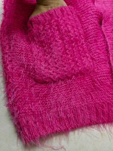 Stylish Pink Knit Cardigan