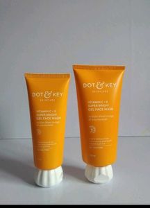 Dot & Key Face Wash