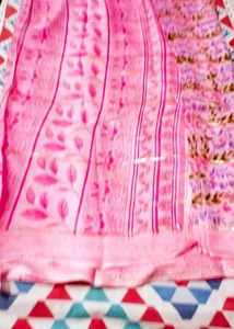 Elegant Pink Floral Saree2