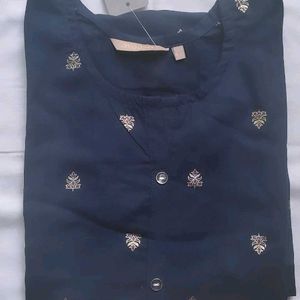 Avaasa Kurti With Pocket