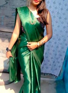 Beautiful Green Saree || 💚💚with Blouse Piece
