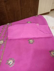 We Selling Used Sarees And They Are So Beautiful