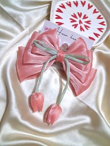 Tulip Bow