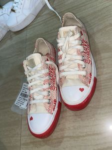 Converse Limited Valentines Edition Sneakers