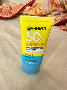 Garnier Super UV Cooling Watergel Sunscreen SPF 50