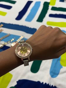 Rose Gold Women&#39;s Watch