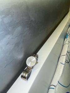 Elegant Silver Wristwatch