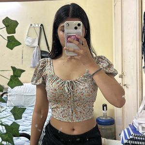 SHEIN- Floral Dainty Crop Top