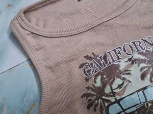 Graphic Crop Tank Top