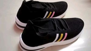 Layasa New Women Casual Stylish Sports Sneakers