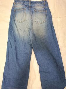 Rio Fade Ripped Bell Bottom Jeans | W-28