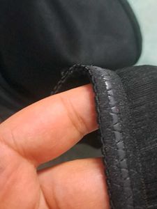 It&#39;s Tube Black Bra