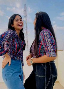 beautiful tops ... stylish