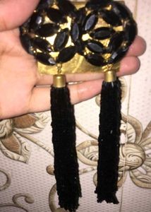 women black earring