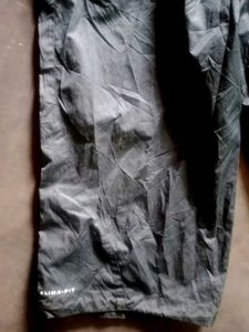 Unisex Nike Loose Fit capri