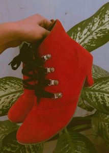 Women's Heel Boot 👢