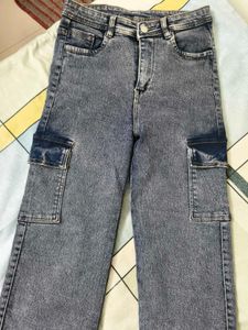 I&#39;m Selling A Cargo Pant.