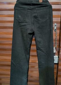 Boot Cut Jeans .