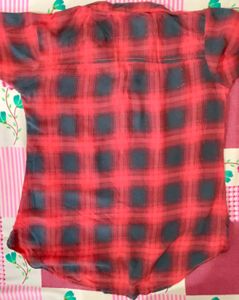 Red &amp; Black Pattern Shirt