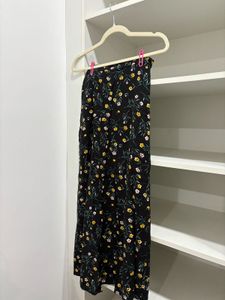 H&amp;M Floral Skirt