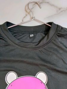 Cute Printed Women&#39;s T-Shirt (Black)