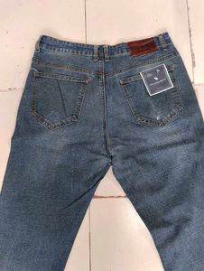 Awesome Apparel Stylish Blue Jeans