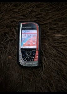Nokia 7610
