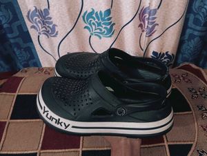 TRV Men Perforated Clogs