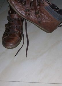 Brown Leather Ankle Boots - Brand New- UK 9/43