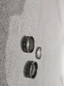 Unique Detailed Rings